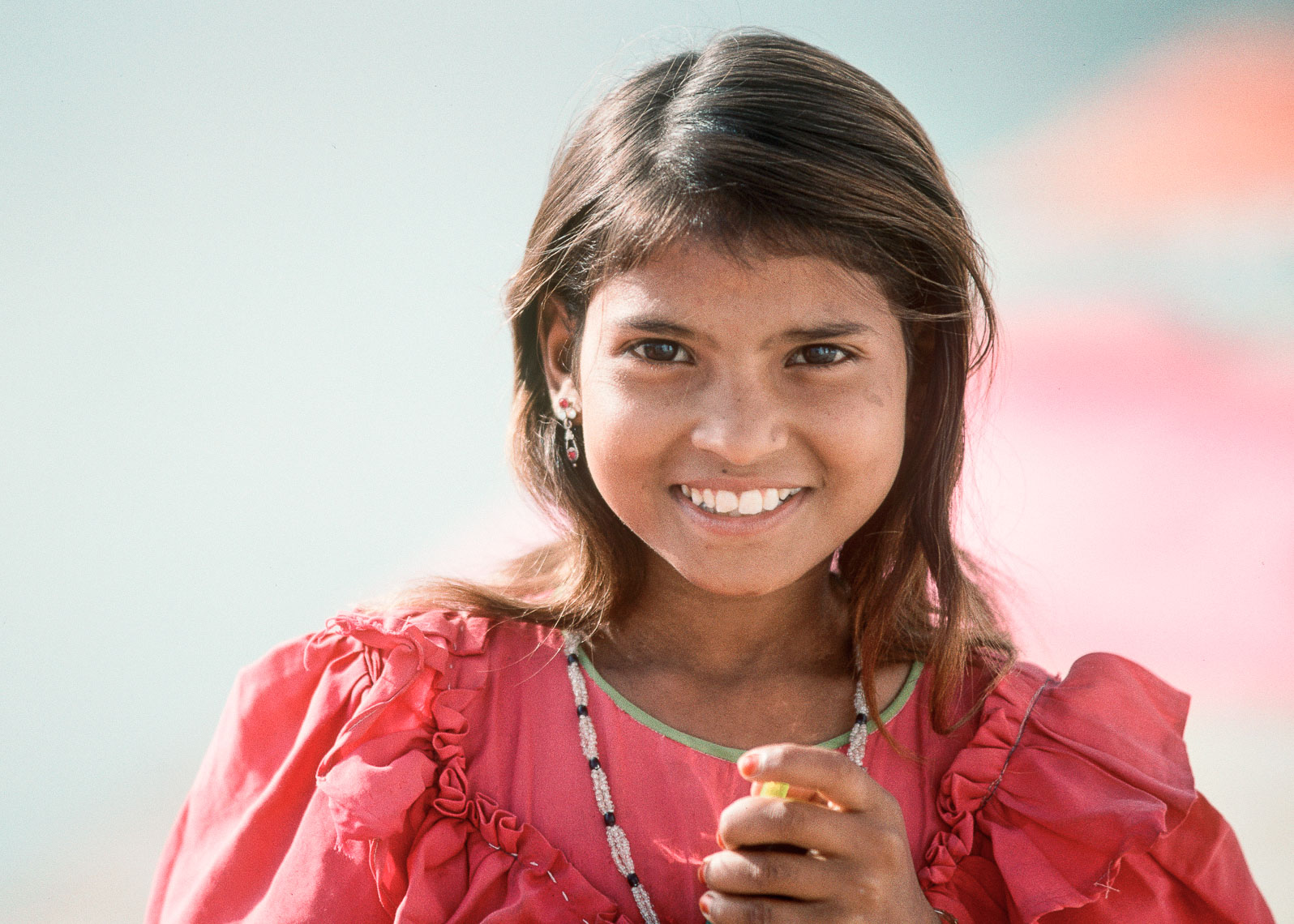 trav_port_mosrie_web_001_mark_travel_portrait_pushkargirlcopy